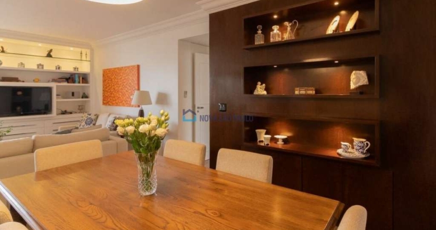 Venda. Moema. Apartamento 170M². 3 quartos. 2 vagas