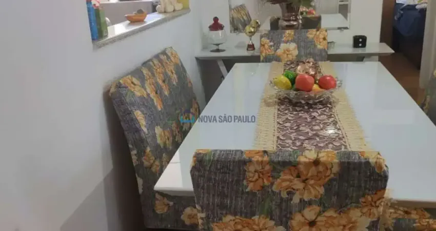 Apartamento, 2 dormitórios, sala, cozinha,  garagem. Vila Santa Catarina