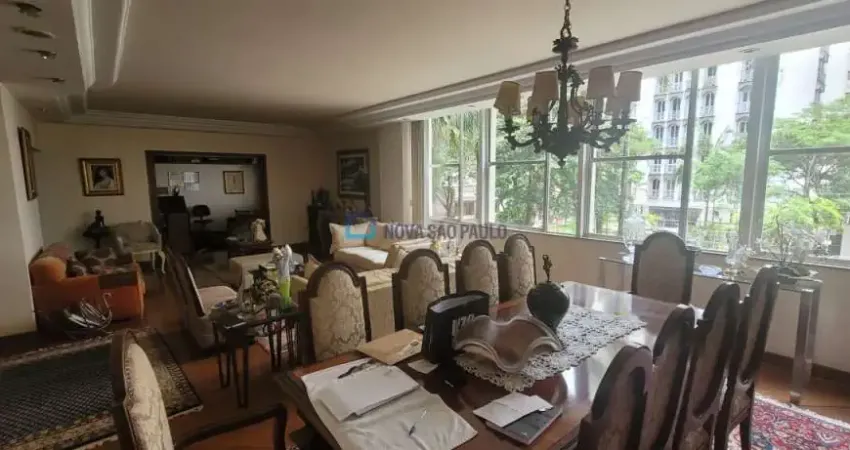 Apartamento de 278m², com 3 dormitórios na Bela Vista