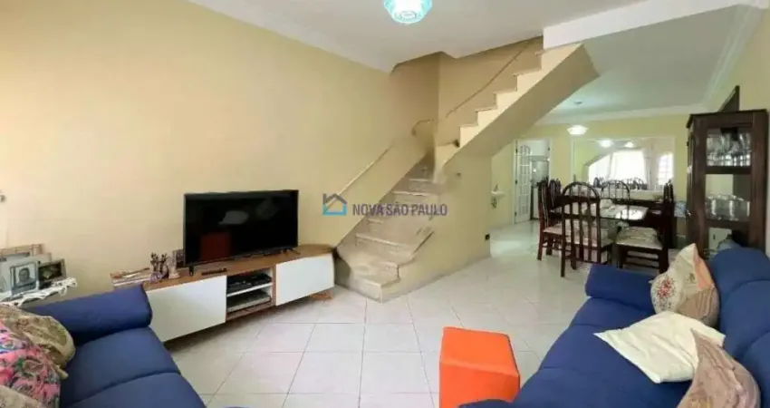 Sobrado 160 m²  02 dormitórios 01 vaga - Planalto Paulista