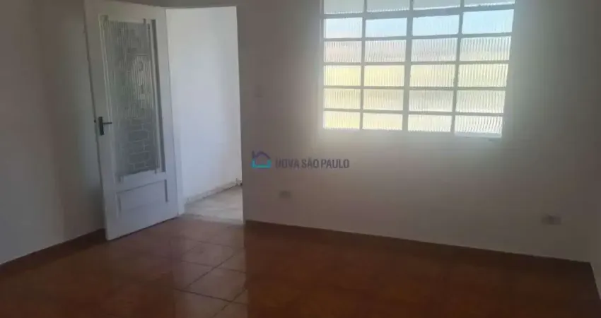 Casa com 2 quartos à venda na Rua Aratimbó, --, Vila Liviero, São Paulo