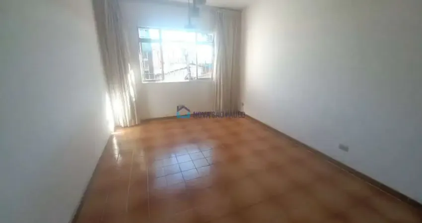 Sobrado à venda Vila Santa Catarina, 3 quartos - suíte - 2 vagas
