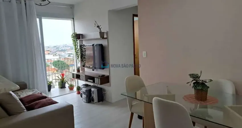 Apartamento com 02 dormitórios na região da Vila Campestre