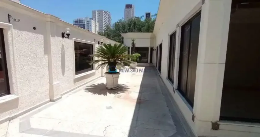 Prédio comercial à venda, na Saúde, com 1562 m², próximo ao metrô Praça da Árvore