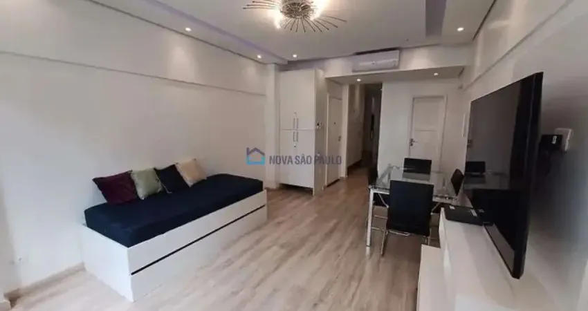 APARTAMENTO 2 DORMITÓRIOS NA AV. PAULISTA - A 300 METROS DO METRÔ TRIANON MASP