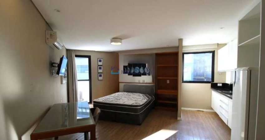 Apartamento - 1 Dormitório - 1 Vaga - Vila Nova Conceição com 35m².