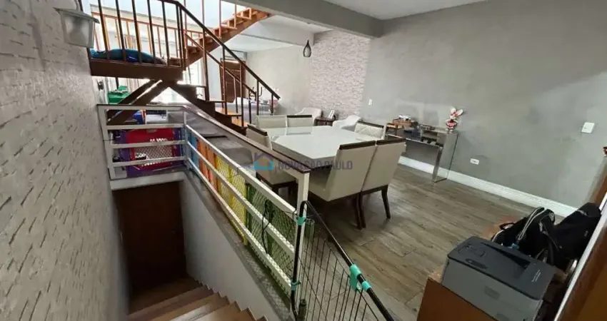 Sobrado 3 dormitorios, 3 suites, 6 vagas,  Vila Mariana, 243m2!