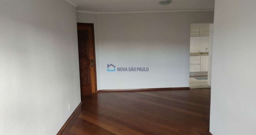 Apartamento a venda 3 dormitórios no Cambuci próximo ao Parque da Aclimação
