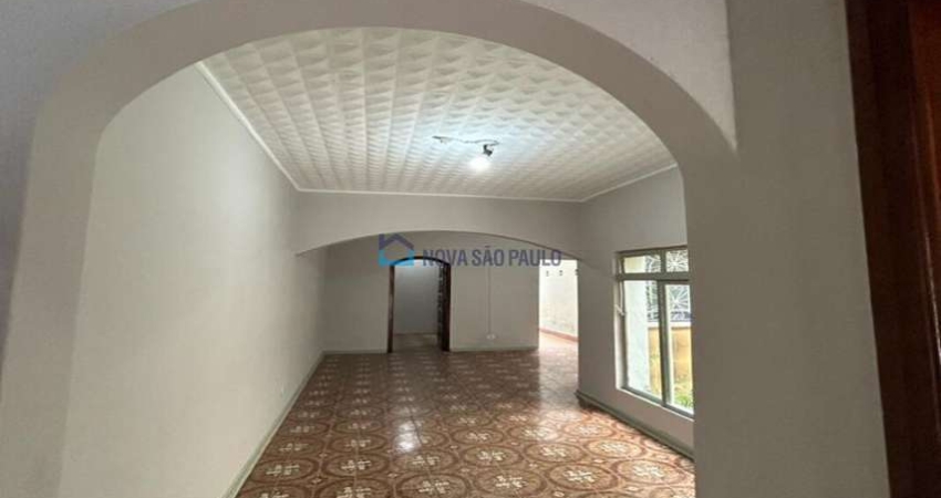 Sobrado Comercial a venda 6 dormitórios próximo ao metrô praça da árvore