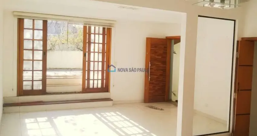 Casa com 3 quartos à venda na Rua Joaquim de Morais Novais, --, Indianópolis, São Paulo