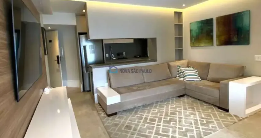 Venda. Vila Nova Conceição. Apartamento com 80M². 2 quartos. 2 vagas