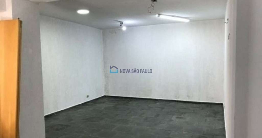 Casa 03 dormitórios 01 suíte 02 vagas - Vila Nova Conceição