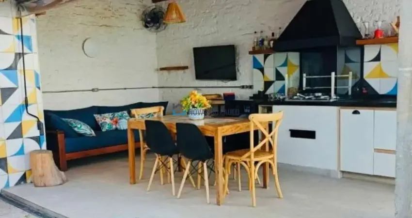 Sobrado 210m² com 3 suites e area gourmet na Indianópolis