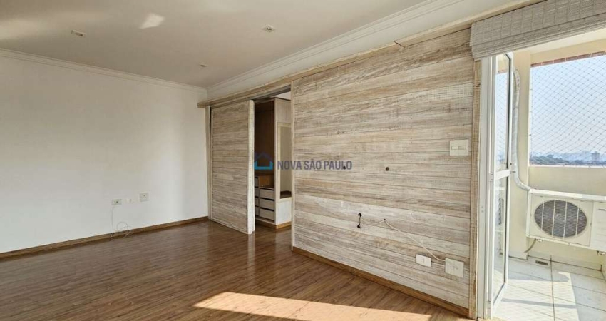 Apartamento à venda em São Paulo, Zona Sul, bairro Mirandópolis, 1 vaga -Metrô Praça da Árvore!