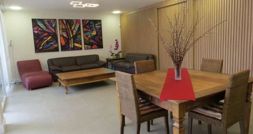 Casa à venda no Planalto Paulista com  4 quartos Suítes, 4 Vagas de Garagem.