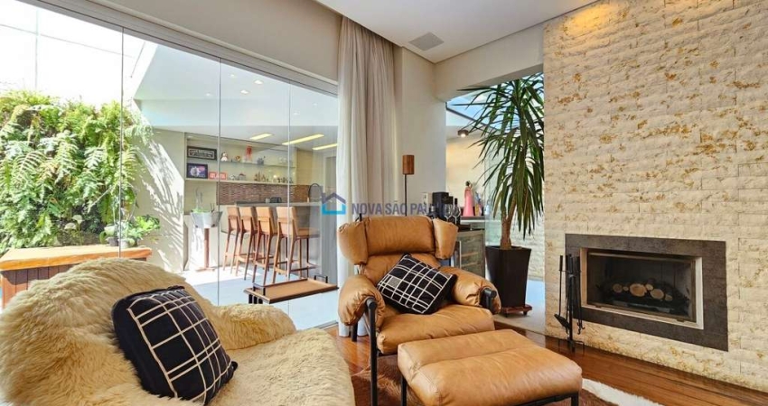 Casa em condomínio a venda|Moema - Ibirapuera|3 Quartos - Suítes|4 vagas|Piscina