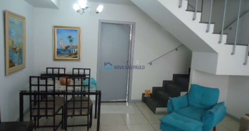 Casa em condomínio fechado com 3 quartos à venda na Rua Serranos, --, Saúde, São Paulo
