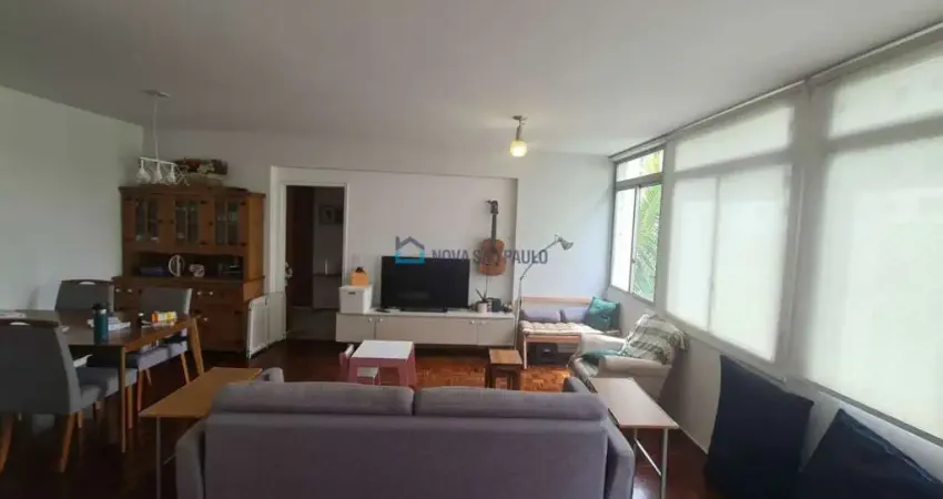 Apartamento a Venda no Campo Belo 3 dormitórios 1 suíte 2 vagas 107 M²