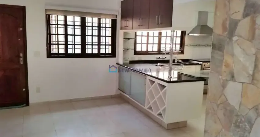 Casa com 3 quartos à venda na Rua Meruípe, --, Vila Mariana, São Paulo