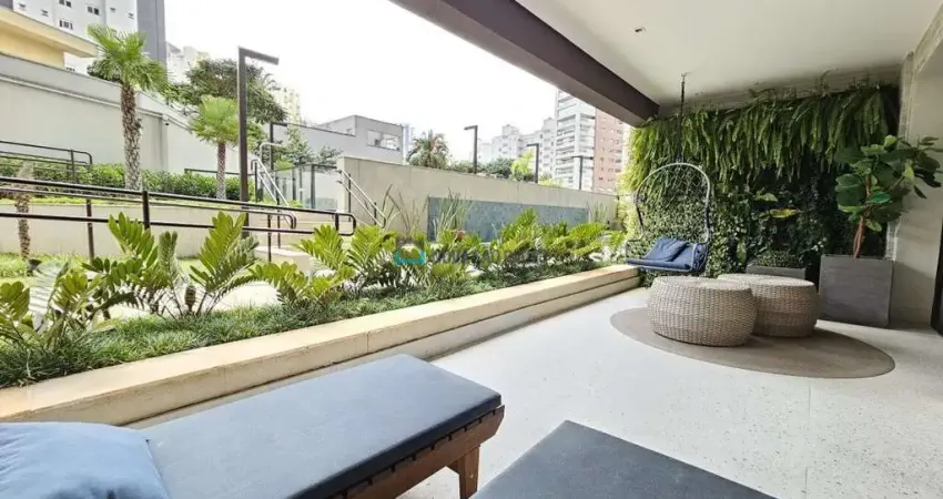 Apartamento 4 dormitórios, 2 suites, 2 vagas, 158m2, porta blindadaaclimação