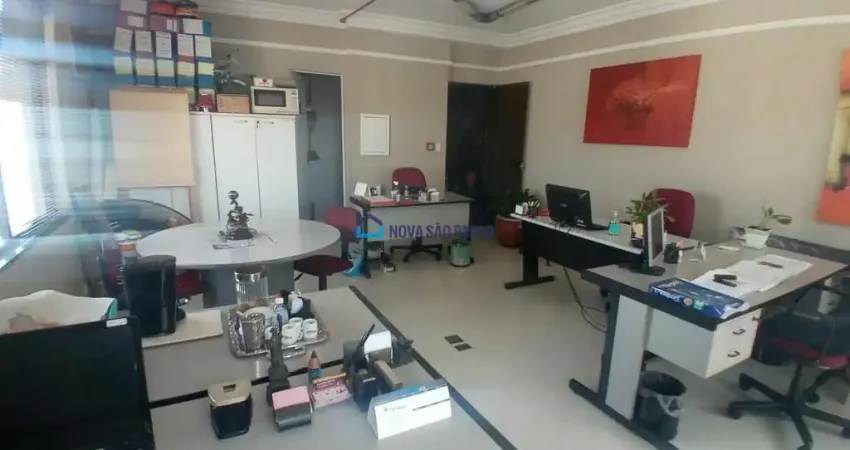 Sala comercial com 1 sala à venda na Rua Apotribu, --, Saúde, São Paulo