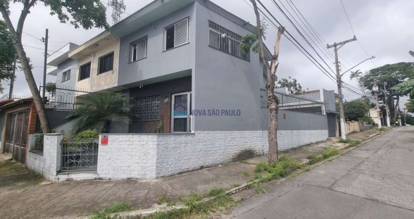 Sobrado cômodos grandes,4Dts, suíte, 4wc,terraço enorme, 3 vagas ! Bosque da Saúde!