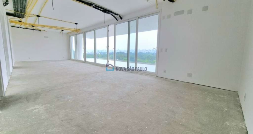 Apartamento 227m² 02 Suítes e 04 Vagas - Moema Pássaros