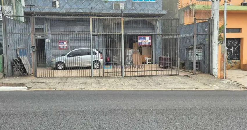 Prédio comercial no Jabaquara