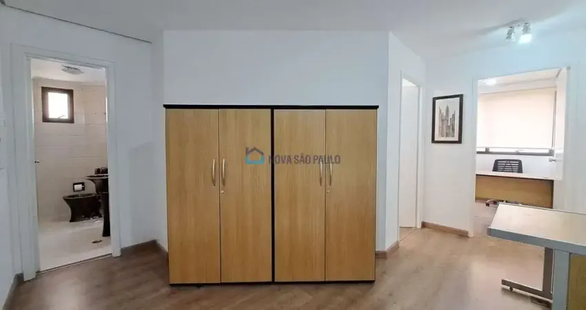 Conjunto Comercial à venda na Vila Clementino de 43 m²