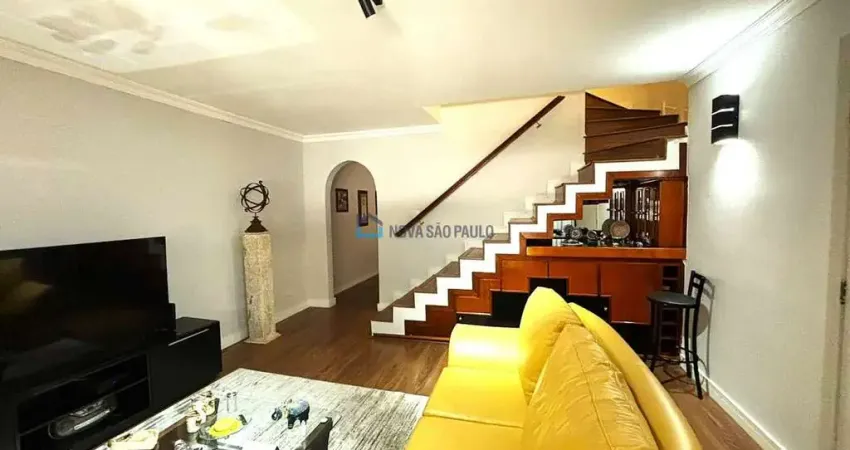 Casa com 3 quartos à venda na Rua Job Lane, --, Jardim Petrópolis, São Paulo