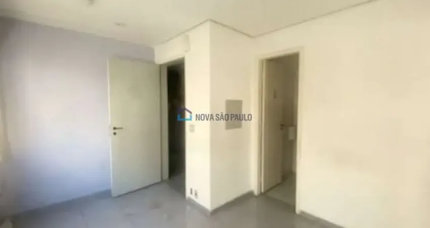 Sala comercial com 1 sala à venda na Rua Vergueiro, --, Liberdade, São Paulo