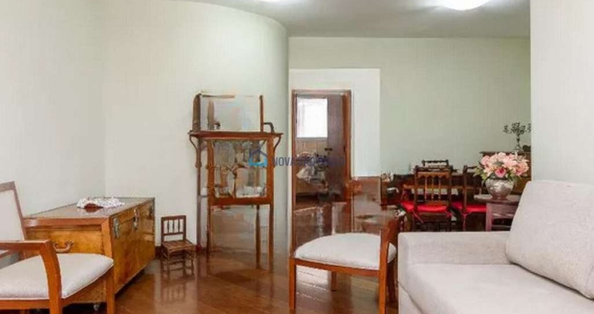 Apartamento 110m²,  Brooklin, 3 dormitórios. Ótima localização.