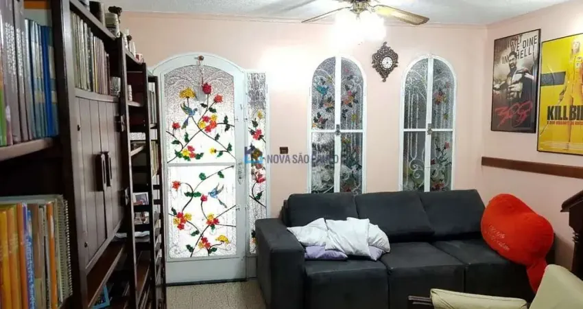 Casa com 3 quartos à venda na Rua dos Bogaris, --, Mirandópolis, São Paulo