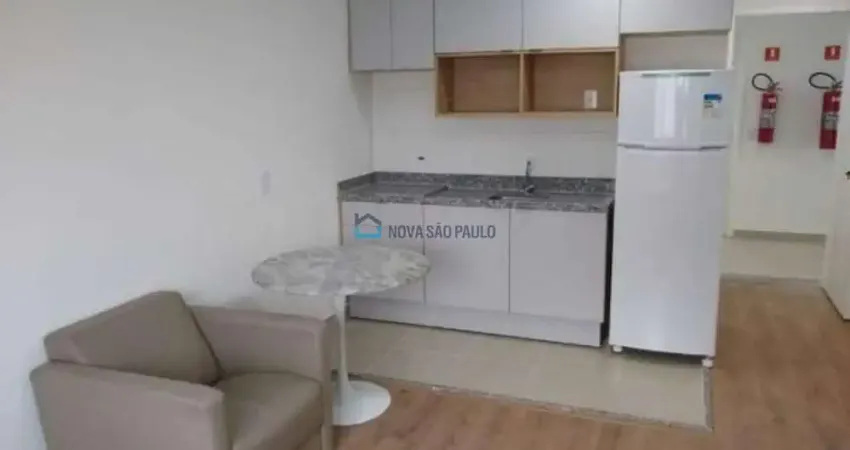 Apartamento conceito stúdio - 24m² - Ao Lado do Metrô Praça da Árvore.