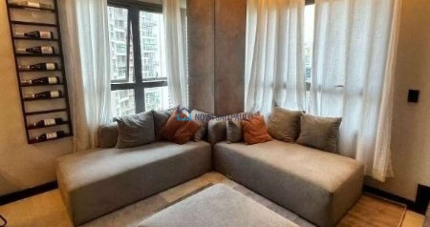 Duplex em Moema|2 quartos(1 suíte)| 1 vaga| andar alto| fora da rota