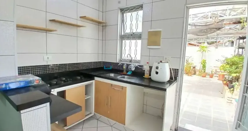 Casa com 5 quartos à venda na Rua Jurupeba, --, Vila Guarani, São Paulo