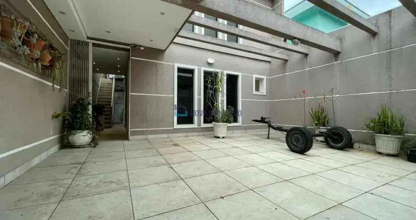 Casa com 3 quartos, 2 vagas à venda na Vila Gumercindo