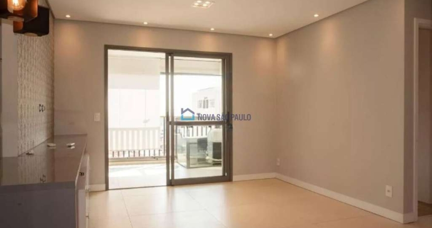 Apartamento a 4 minutos do metrô Saúde