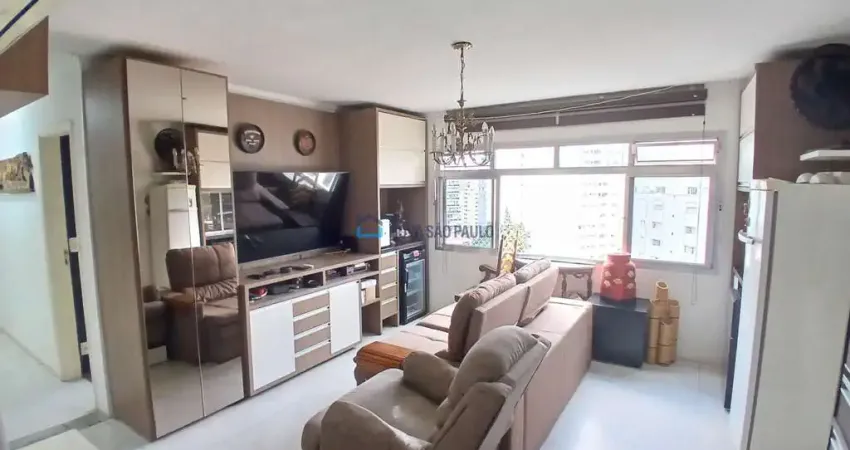 Apartamento com  3 quartos, 1 vaga à venda na Vila Mariana.