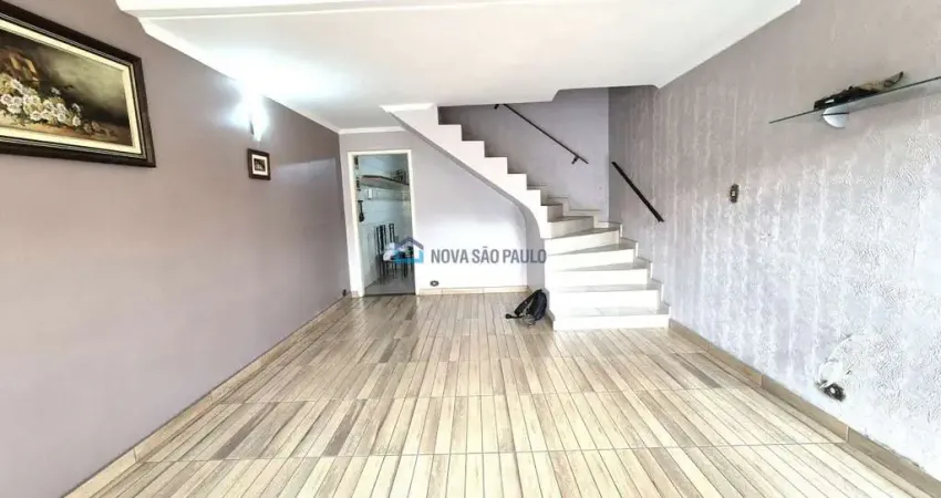 Casa com 3 quartos à venda na Rua Dom Silvério Pimenta, --, Vila Gumercindo, São Paulo