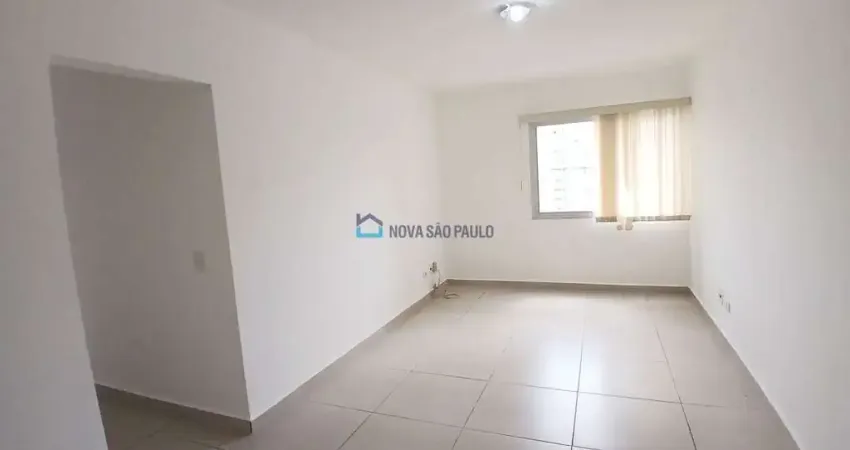 Apartamento Próximo ao Metrô Saúde/ 2 dormitórios, 2 banheiros, 1 vaga