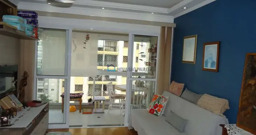 Metrô Praça da Árvore, Apartamento moderno e todo planejado pronto para morar.