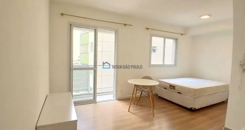 Apartamento Studio à venda na Aclimação metrô Vergueiro
