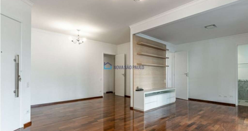 Apartamento 140m² - 3 Suítes - 3 Vagas - Moema Pássaros
