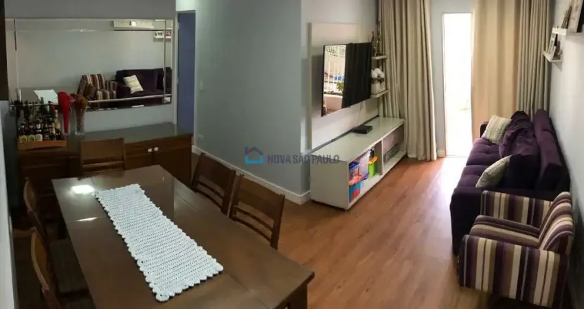 Apartamento com 02 dormitórios na região da Vila Santa Catarina