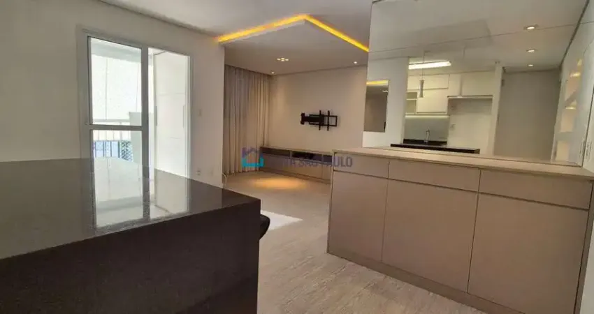 Apartamento novo, ensolarado, todo reformado, perto do metrô Conceição na vila Guarani. Impecável!