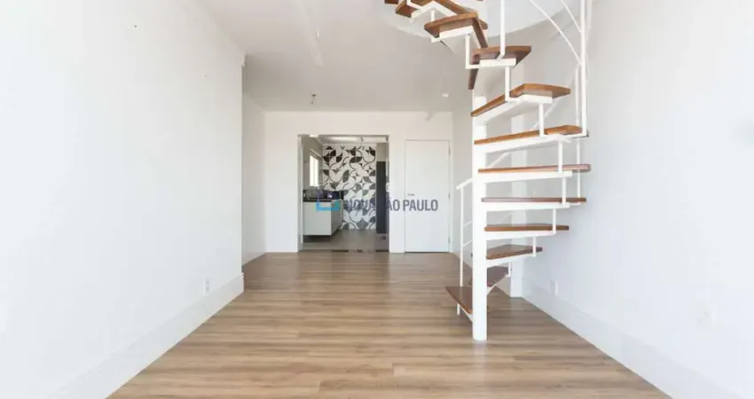 Cobertura Duplex a venda em Moema índios, com 182m²