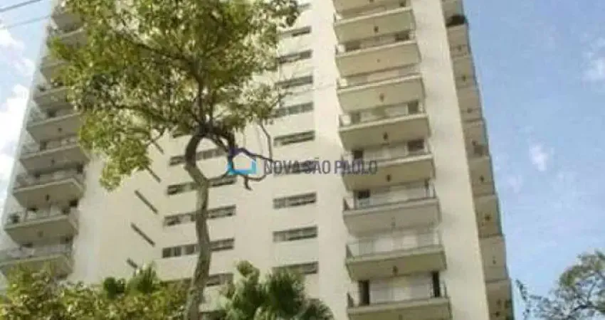 Venda. Venda. Moema Índios. Apartamento com 170m². 4 dormitórios. 1 Suíte. 2 Vagas.