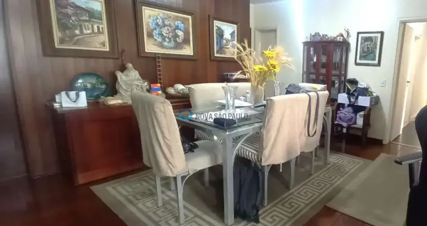 Venda em moema. apartamento 170m². 4 quartos. 1 suíte. 2 vagas.