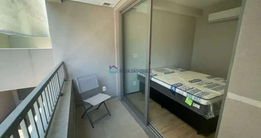 Apartamento Studio em Vila Mariana. Metrô Ana Rosa a 400M.